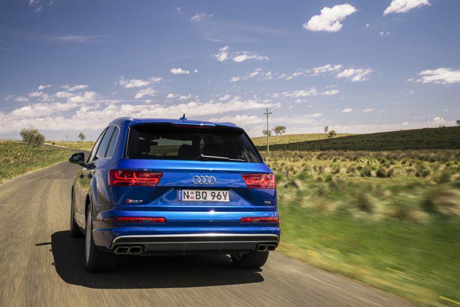  Audi SQ7 TDI (4M) 2016 года  (AU) (фото 11 из 30)